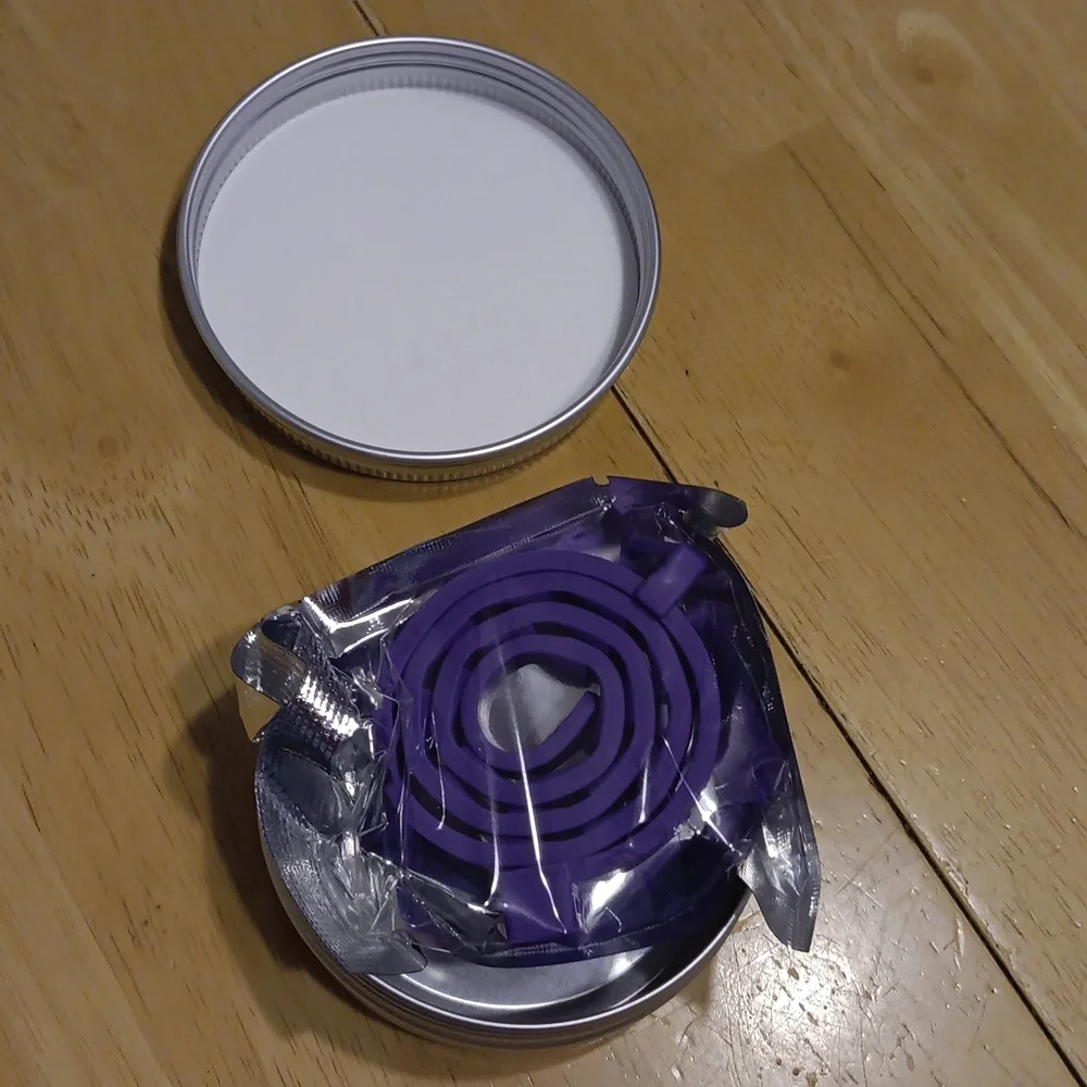 Calming Cat Collar 🐈 NWT - Picture 2 of 3